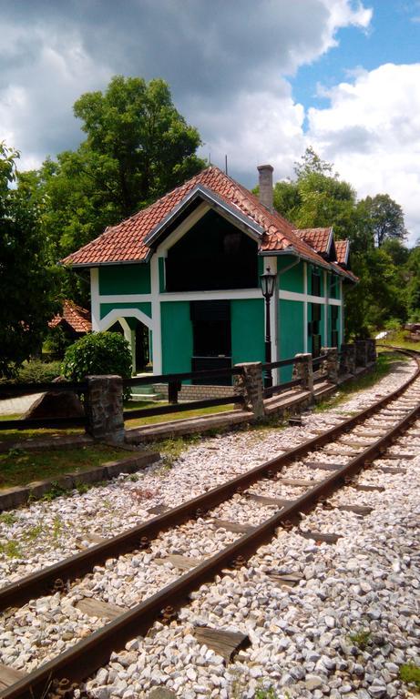 Planinska Kuca Vila Mokra Gora Exterior foto